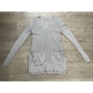 Free People Long V Neck Sweater With Pockets Women’s Size XS